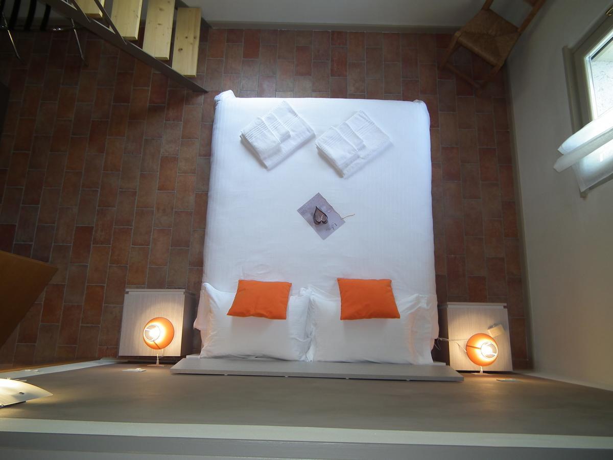 L'Isolo b&b e case vacanza Monzambano Esterno foto