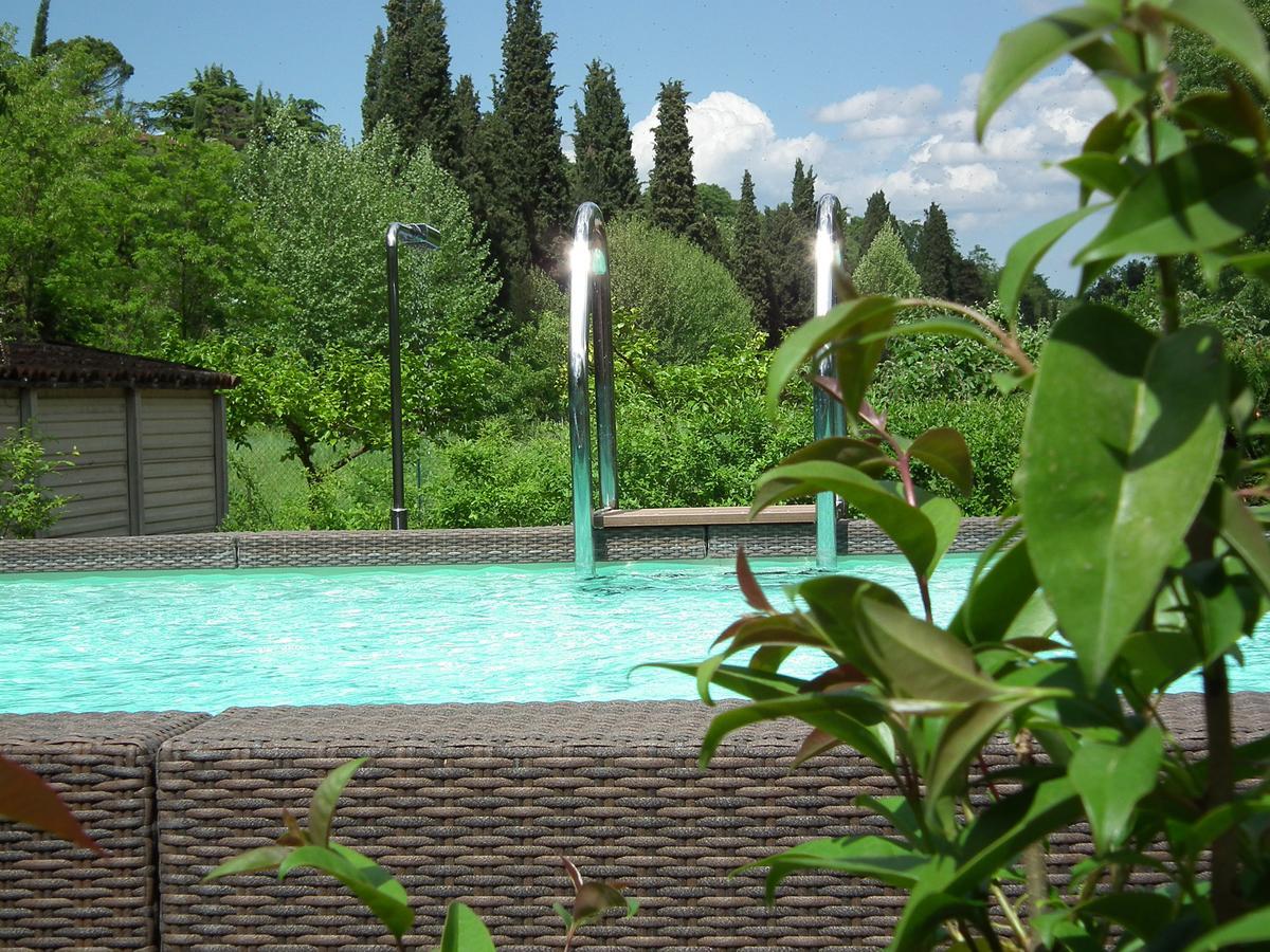 L'Isolo b&b e case vacanza Monzambano Esterno foto
